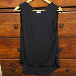 Sleeveless*Sheer Back